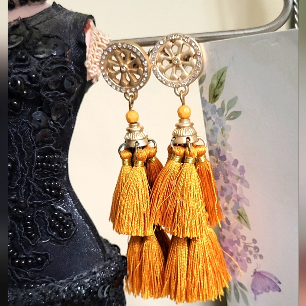 Elegant Gold Tassel Earrings